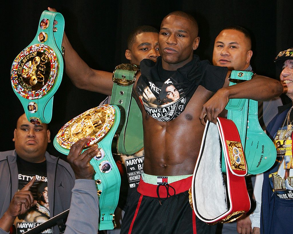 Floyd Mayweather To Be Honored With A Juneteenth-Themed Boxing Belt
