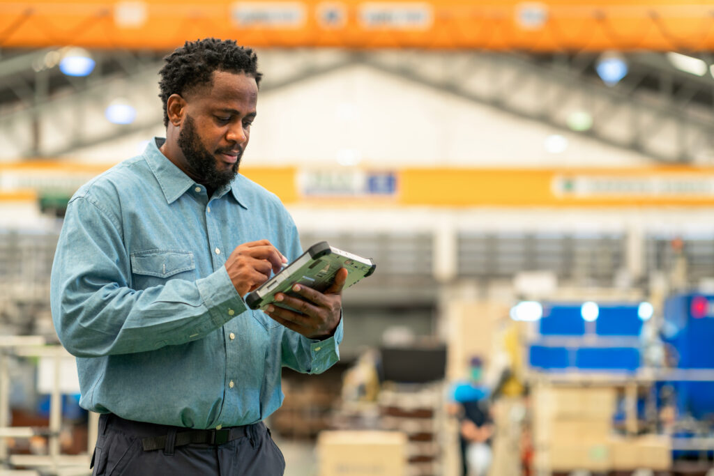 US Unemployment Applications Surge Reaching Its Highest Since 2021