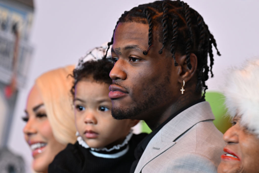 DC Young Fly Slammed For Clowning Women’s Stretch Marks & Tummy Tucks