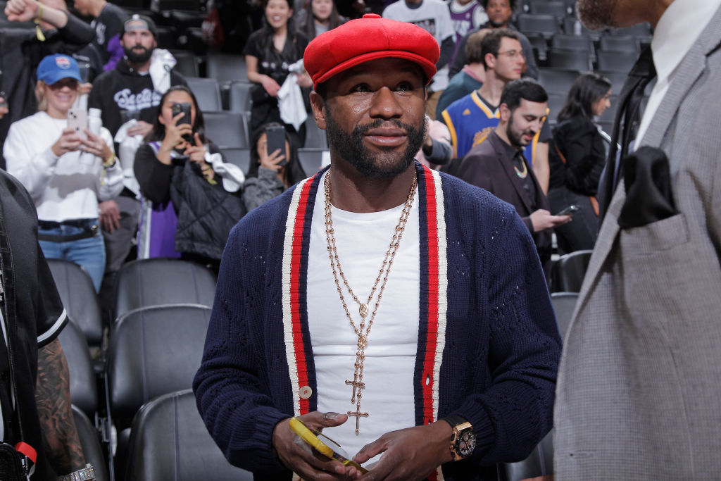Floyd Mayweather Denies ‘False’ Claims He Witnessed Tupac’s Murder But ‘Never Told Nobody’