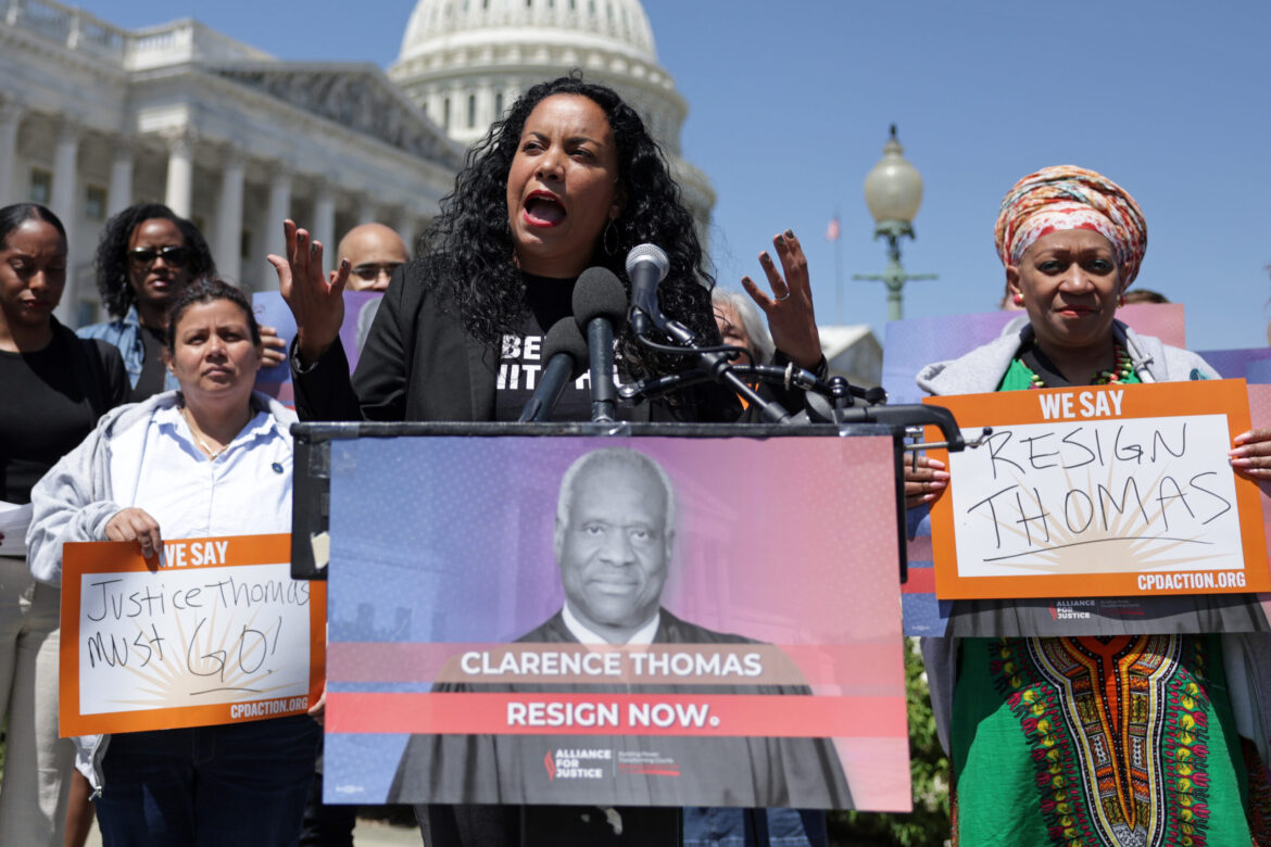 Investigation Reveals Clarence Thomas’ Aide Received Venmo Payments From Lawyers