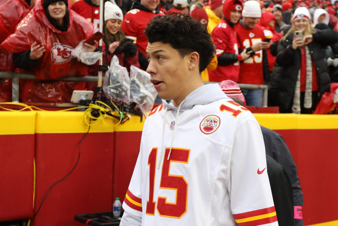Kansas City Restaurant at the Heart of Jackson Mahomes Controversy Shuts Down