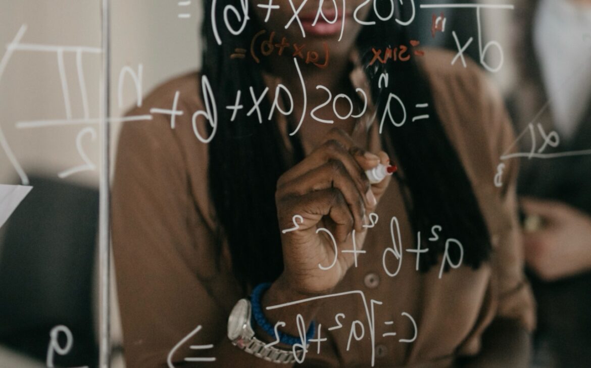 Black Students Who Discovered ‘Impossible’ Proof Of Pythagorean Theorem Develop 9 More Solutions