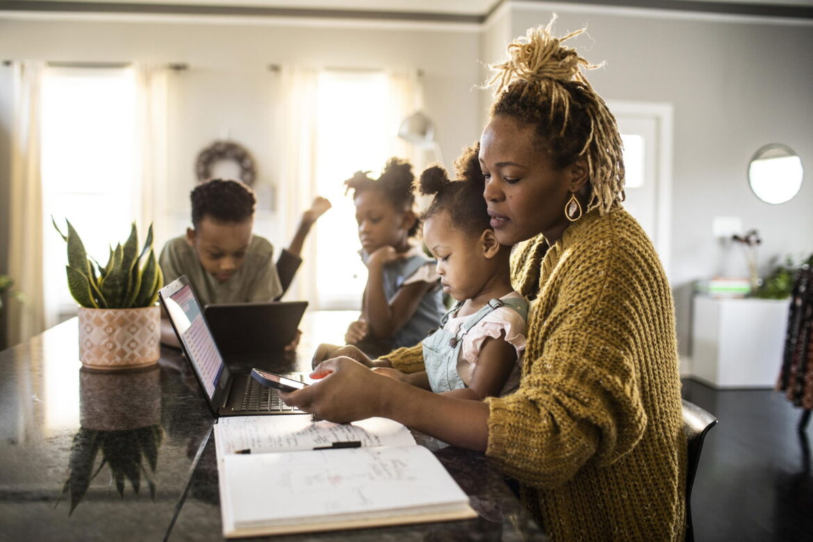 States Deregulating Childcare Programs Worsen Internal Issues, Report Says